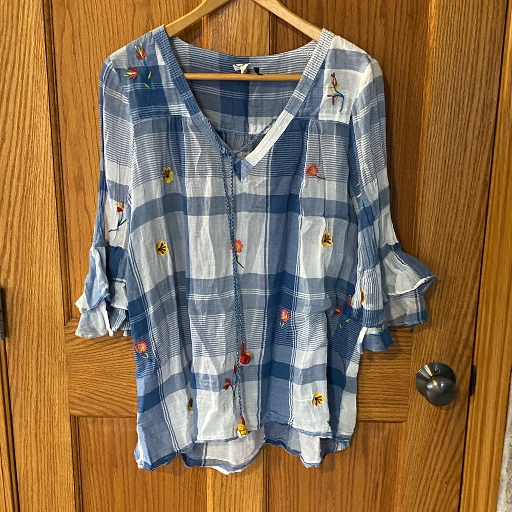 Floral embroidered plaid tunic
